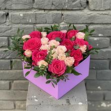 Цветочная композиция из Розы в коробке в Санчурске