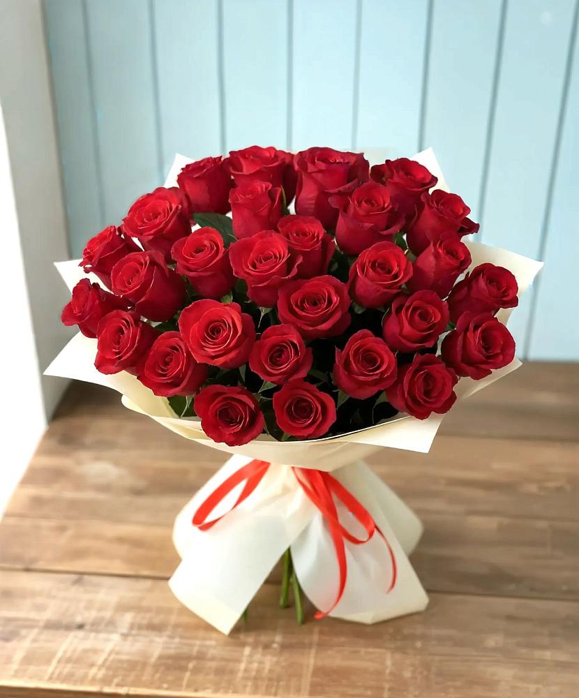 Букет 29 Красных роз в Санчурске