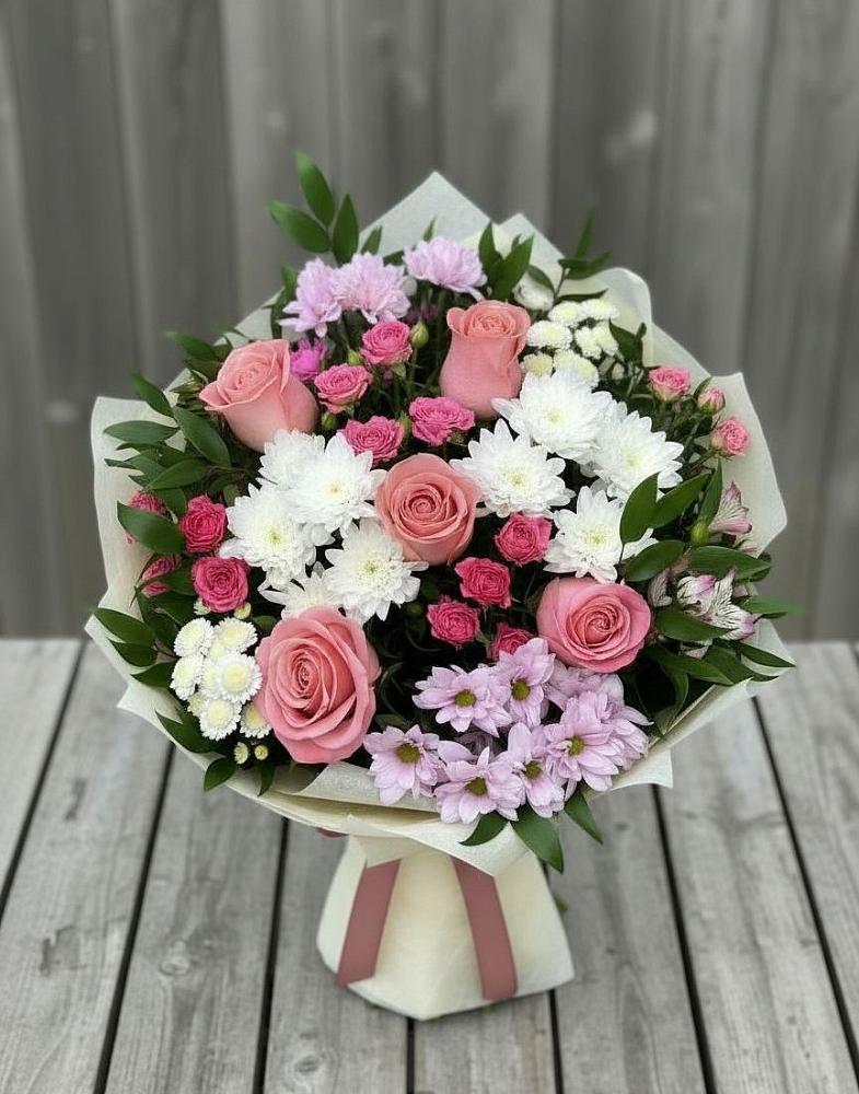 Букет цветов из: Альстромерии, Гвоздики, Розы и Хризантемы в Санчурске