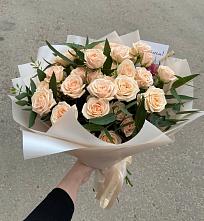 Букет Кремовые розы Латте в Санчурске