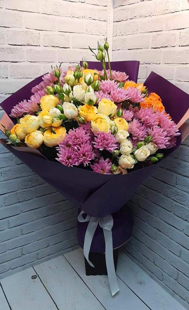 Букет цветов из: Хризантемы и Розы в Санчурске