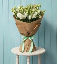 Букет цветов из:  Лизиантусы в Санчурске