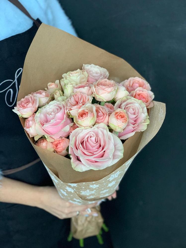 Букет цветов из: Хризантемы и Розы в Санчурске