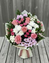 Букет цветов из:  Альстромерии, Гвоздики, Розы и Хризантемы #REPLACE_PRED# Санчурске