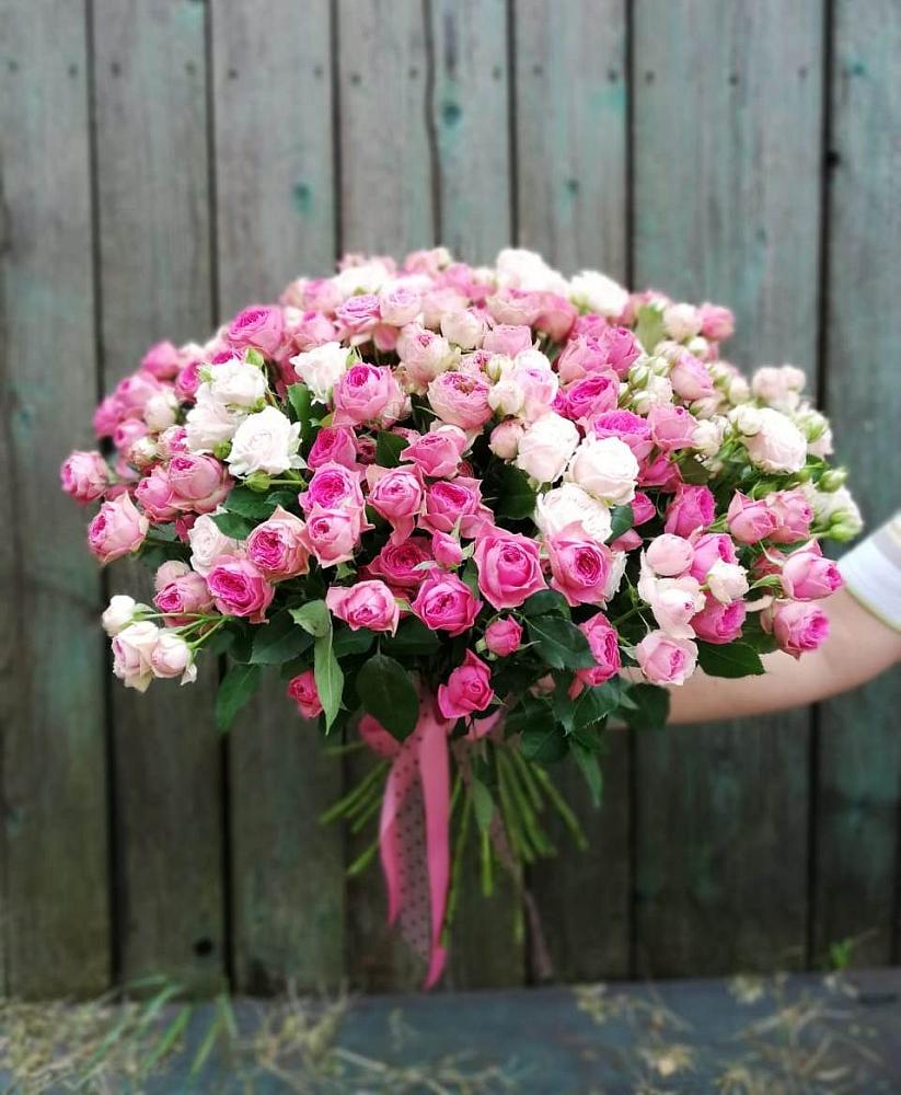 Букет Розовые кустовые розы Натали и Лав Лидия в Санчурске