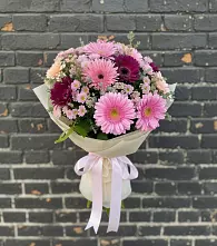 Букет цветов из:  Герберы и Хризантемы #REPLACE_PRED# Санчурске