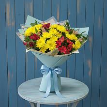 Букет цветов из:  Альстромерии и Хризантемы в Санчурске