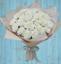 Букет цветов из:  Гвоздики в Санчурске